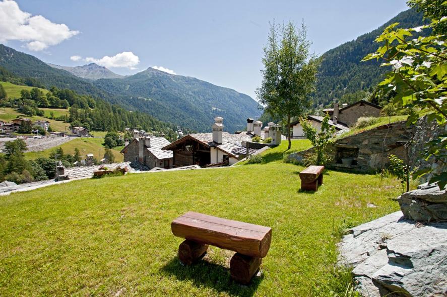 B&B A Pankeo Valtournenche Kültér fotó