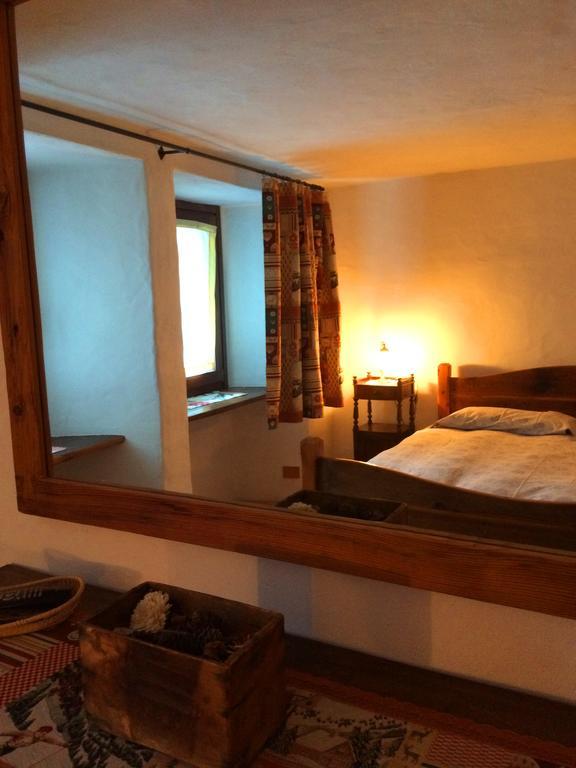 B&B A Pankeo Valtournenche Szoba fotó